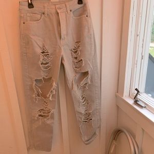 Mom Jeans American Eagle Size 6